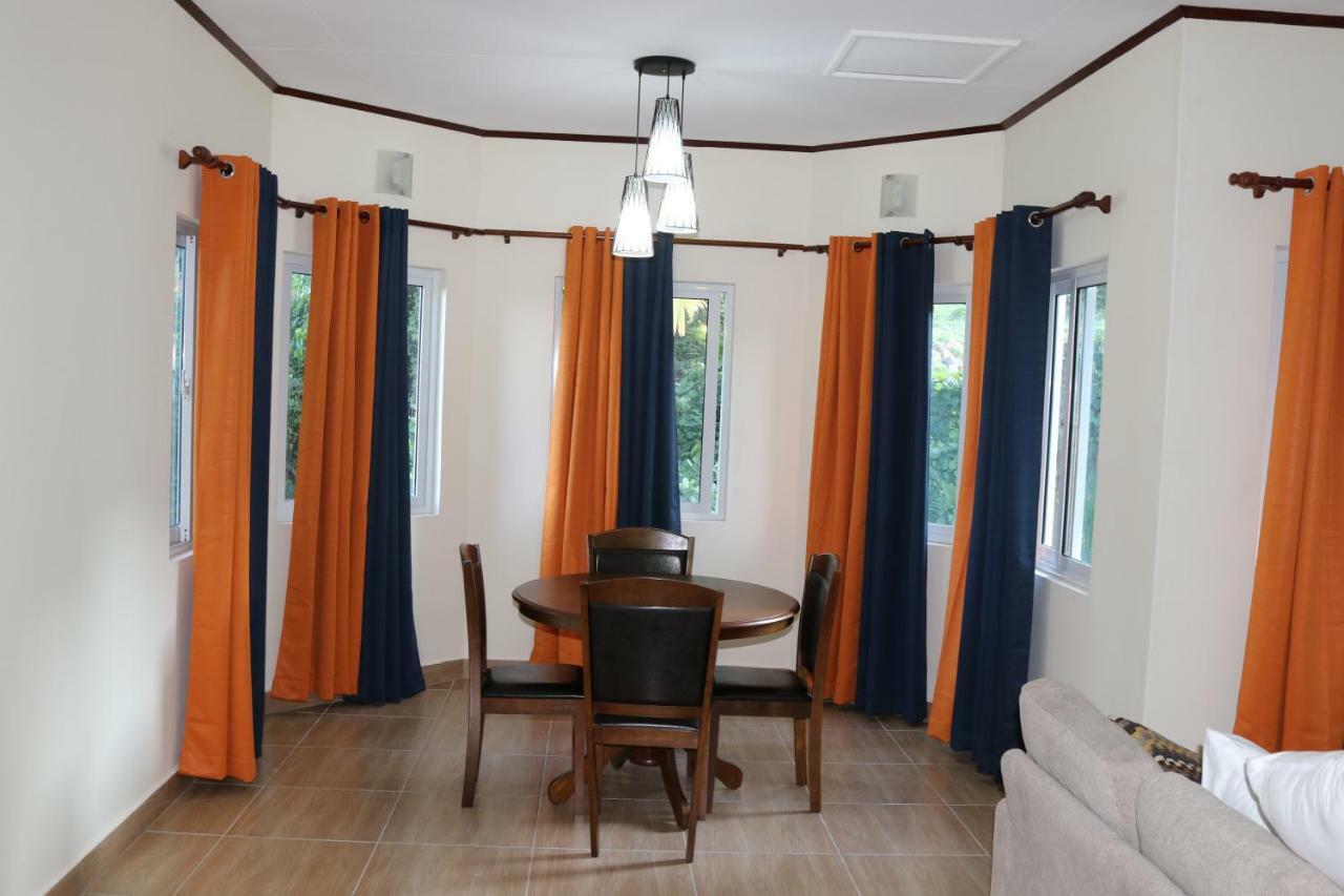 Le Ronce Villa Anse Royale Esterno foto
